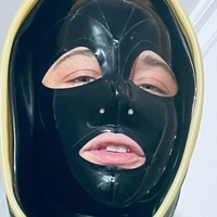 rubberemilyfree Naken