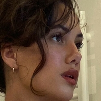 Saoirse Alicia Behzadi Naken