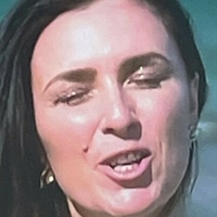 Sara Damergi Naken