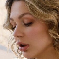 Sara Day Naken