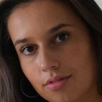 Sara Liso Naken