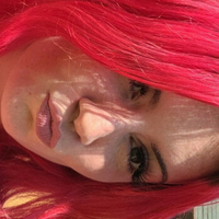 Sara Mills Naken