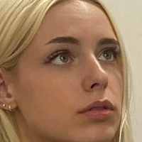 Sara Peterkova Naken