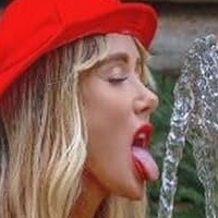 sara.underwood Naken