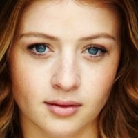 Sara West Naken