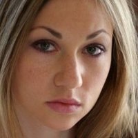 Sarah Agor Naken