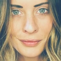 Sarah Bock Naken