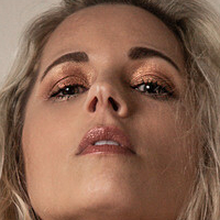 Sarah Burdy Naken