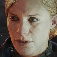 Sarah Hall Naken