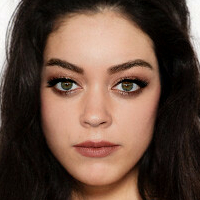 Sarah Hyland Fake Naken
