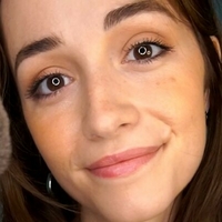 Sarah Lavender Naken