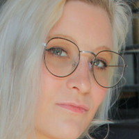 sarahshaye Naken