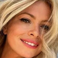 Sarra Elgan Naken