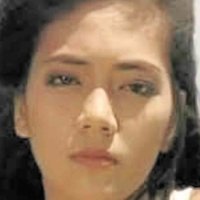 Sarsi Emmanuelle Naken