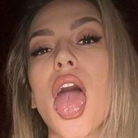 Sasha Angel Naken