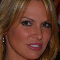 Savanna Samson Naken