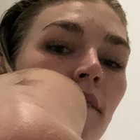 Savannah Lewis Naken