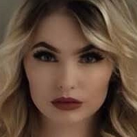 Savannah Lisa Naken