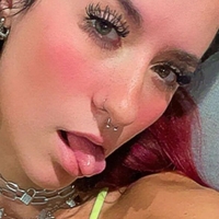 Savrainee Naken