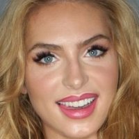Saxon Sharbino Naken