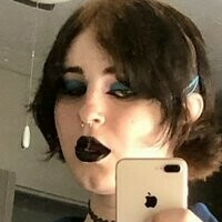 Scarlet Skeie Naken