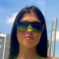 Selena Garcia BH Naken