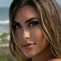 Serena Solace Naken
