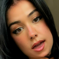 Shainny Naken
