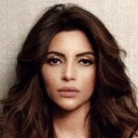 Shama Sikander Naken