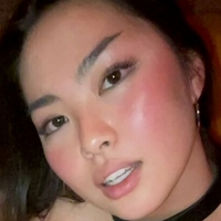 Shannon Zhao Naken