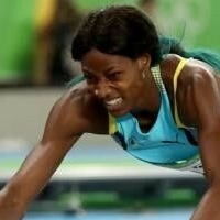 Shaunae Miller Naken
