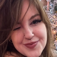 Shyphoebe Naken