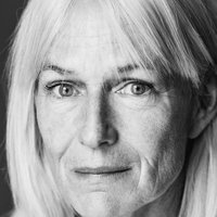 Sian Webber Naken
