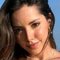 Silvy Araujo Naken