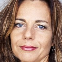 Simone Walraven Naken