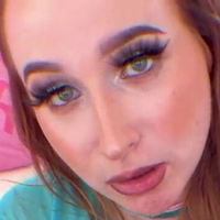 Skye Mae Naken