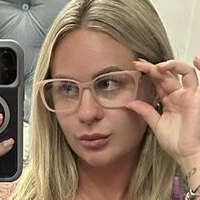 SkyeLouise Naken