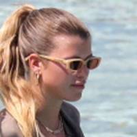 Sofia Richie Naken