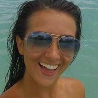 Sondra Telarroja Naken
