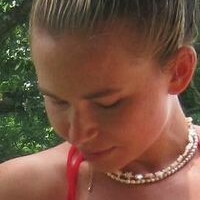 Sophia Armata Naken