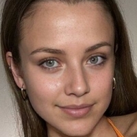 Sophia Kate Naken