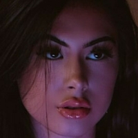 Sophia Perez Naken