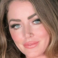 Sophie Dee Naken