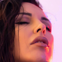 staceyv Naken