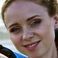 Stacy Redi Naken