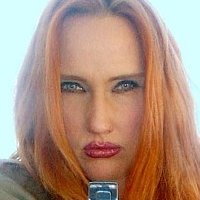 Stephanie Beaton Naken