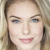 Stephanie Bennett Naken