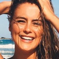 Stephanie Claire Smith Naken