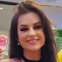 Suelen Lucca Naken