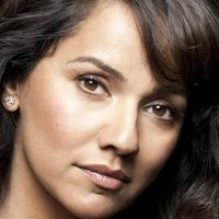 Suleka Mathew Naken